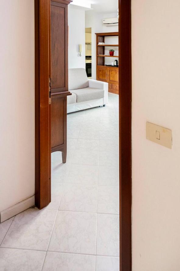 Dual Suites - 4 Posti Letto - Fiumicino Aeroporto E Fiera - Self Check-In 외부 사진