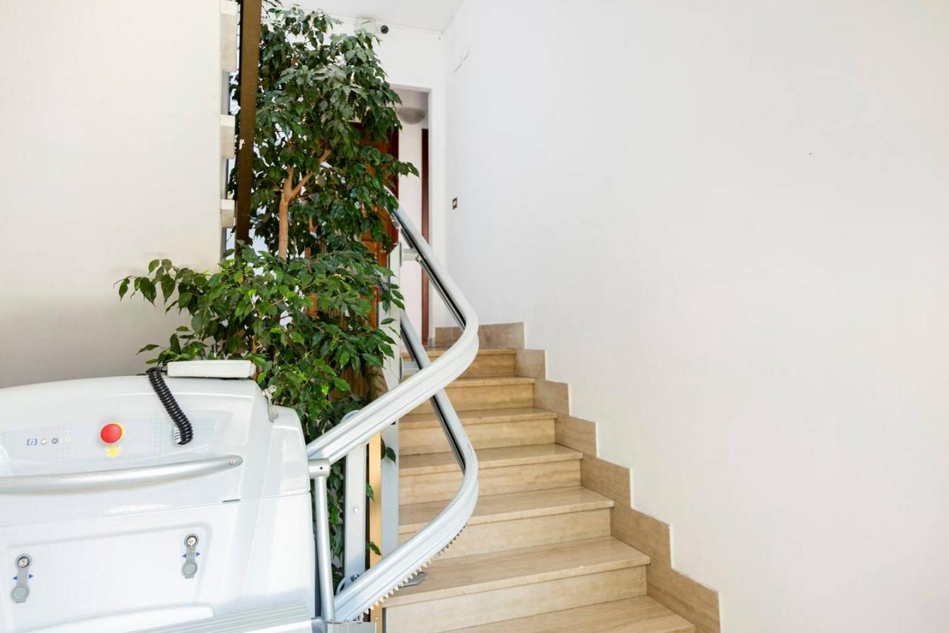 Dual Suites - 4 Posti Letto - Fiumicino Aeroporto E Fiera - Self Check-In 외부 사진