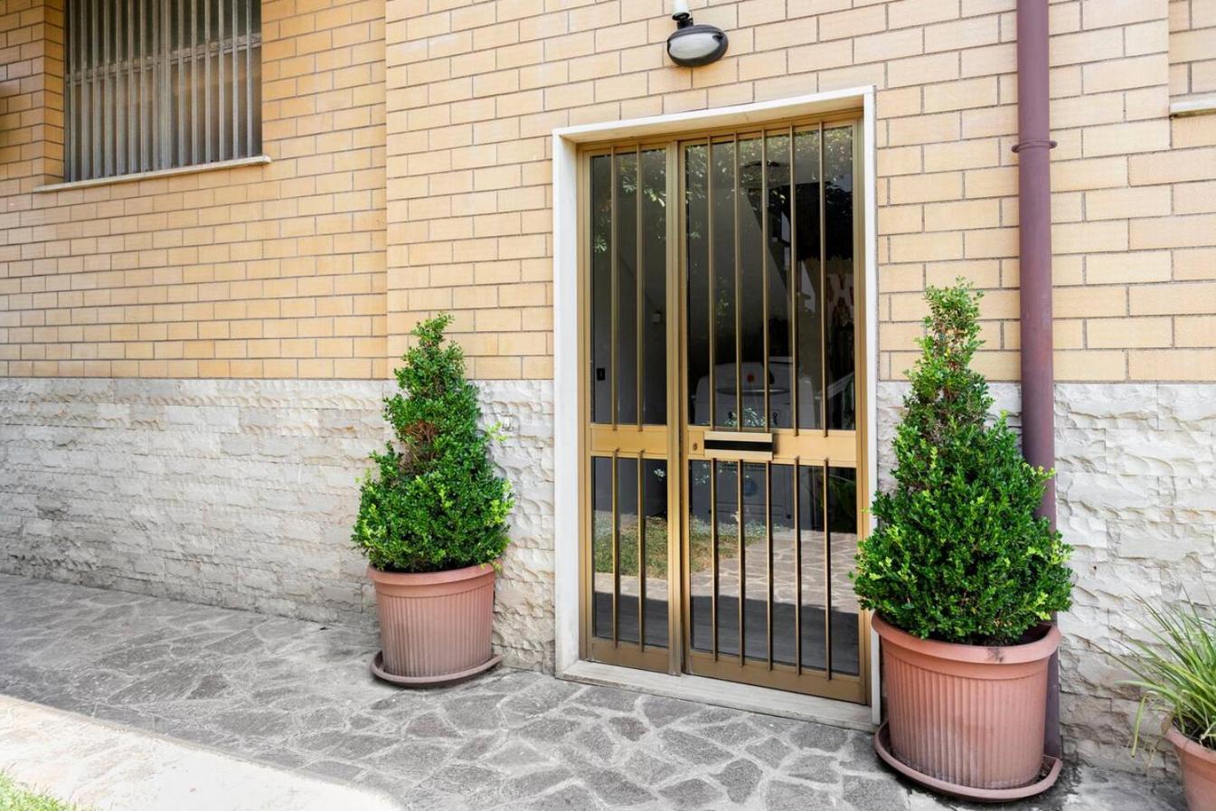 Dual Suites - 4 Posti Letto - Fiumicino Aeroporto E Fiera - Self Check-In 외부 사진